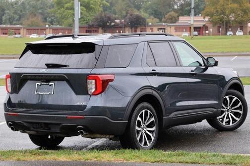 2022 Ford Explorer ST-Line