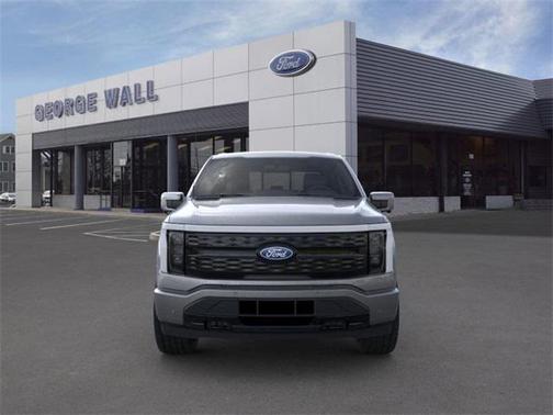 2025 Ford F-150 Lightning Platinum