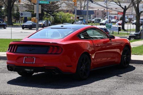 2020 Ford Mustang EcoBoost
