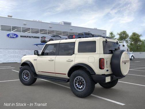 Wimbledon White 2026 Ford Bronco Outer Banks