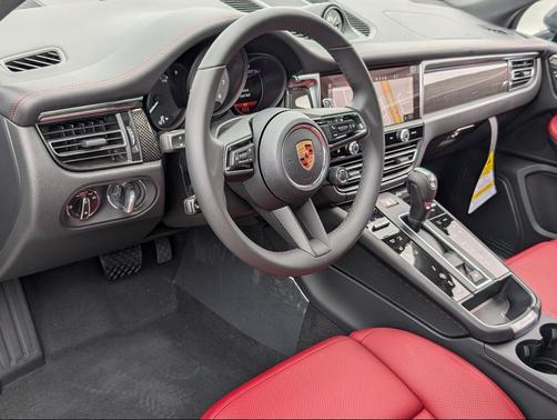 2026 Porsche Macan S