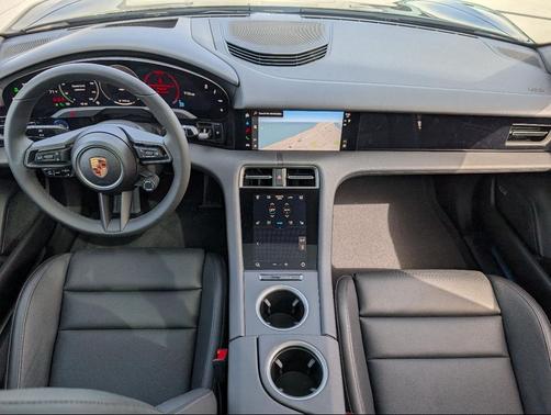 2025 Porsche Taycan 4