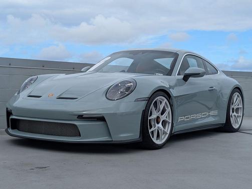 Shade Green Metallic 2024 Porsche 911 GT3 RS