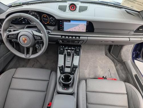 2024 Porsche 911 Carrera 4 GTS