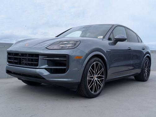 Blackmo*vanadium 2026 Porsche Cayenne Cayenne S E-Hybrid