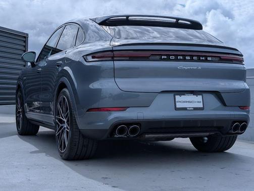 Blackmo*vanadium 2026 Porsche Cayenne Cayenne S E-Hybrid