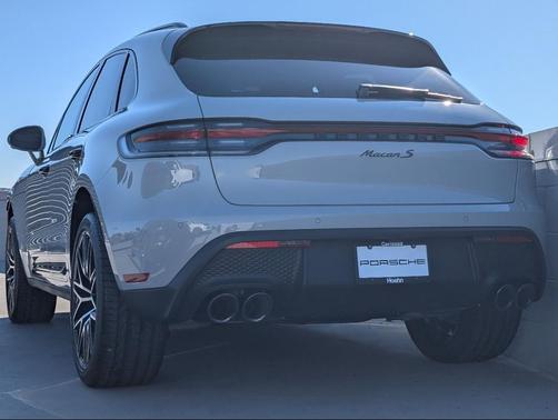 2026 Porsche Macan S