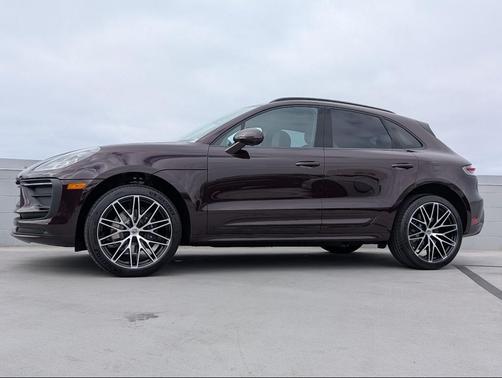2026 Porsche Macan 