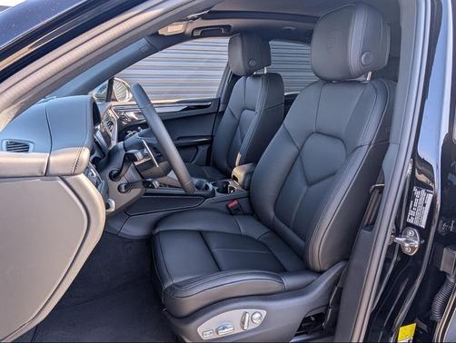 2026 Porsche Macan T