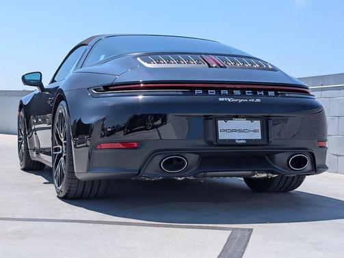 Jet Black 2026 Porsche 911 Targa 4S