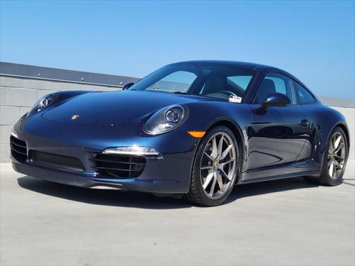 2016 Porsche 911 Carrera 4S