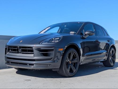 2024 Porsche Macan GTS