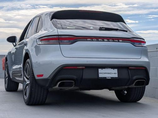 2023 Porsche Macan 