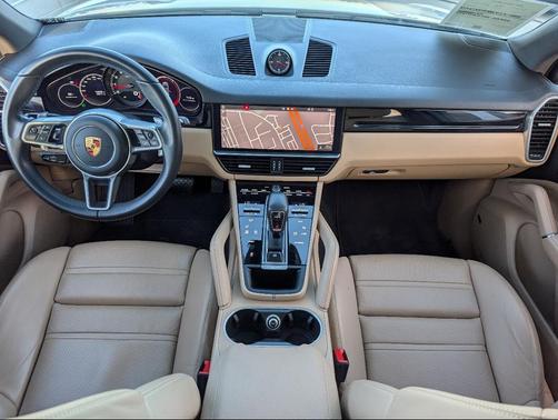 2021 Porsche Cayenne Cayenne