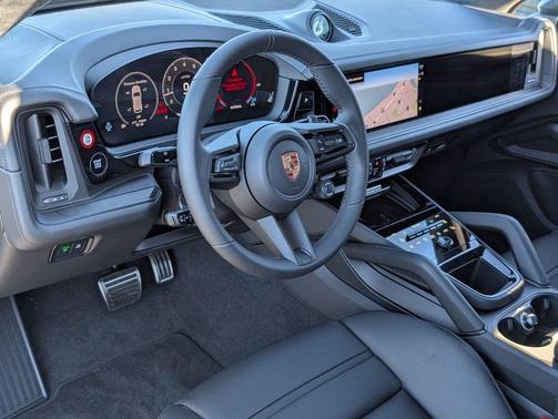 2026 Porsche Cayenne GTS