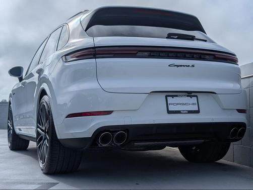 2026 Porsche Cayenne S