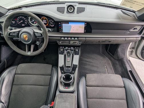 2022 Porsche 911 Targa 4 GTS