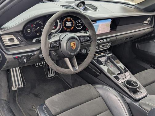 2022 Porsche 911 Targa 4 GTS