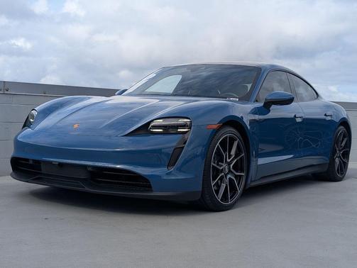 Neptune Blue 2023 Porsche Taycan