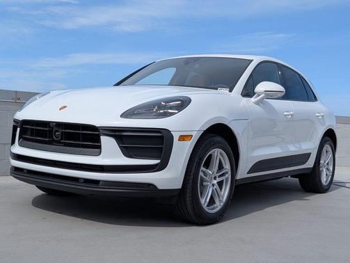 2026 Porsche Macan Macan