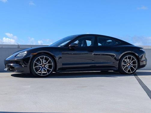 2026 Porsche Taycan 4