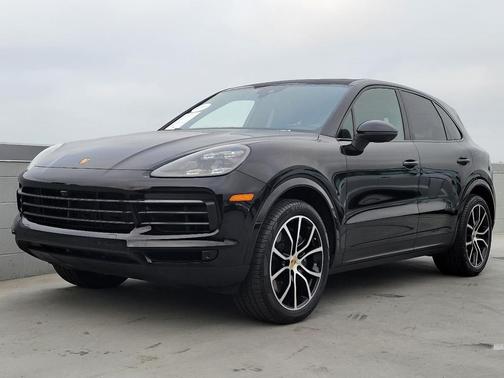2022 Porsche Cayenne Platinum Edition