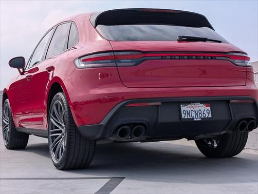 2024 Porsche Macan T