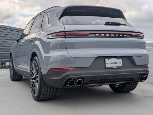 Blackch*arcticgr 2026 Porsche Cayenne Cayenne