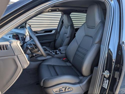 2026 Porsche Cayenne S