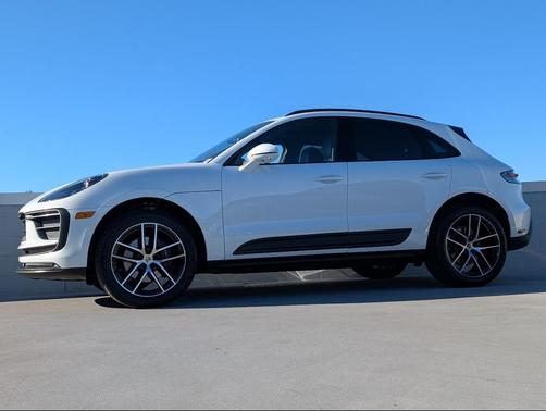 2024 Porsche Macan 