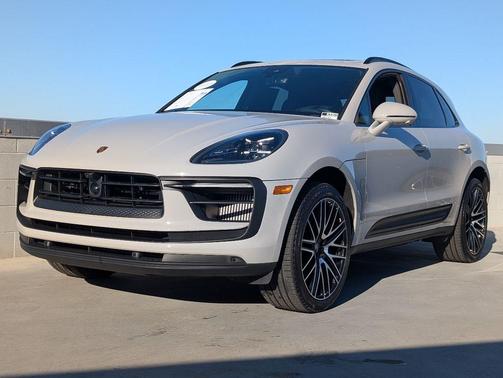 2023 Porsche Macan S