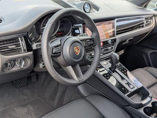 2026 Porsche Macan T