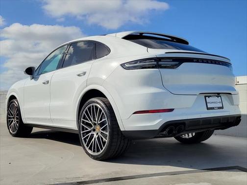 2022 Porsche Cayenne