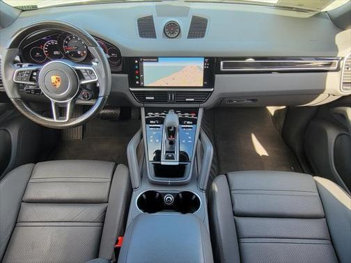 2022 Porsche Cayenne