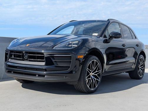 2026 Porsche Macan 