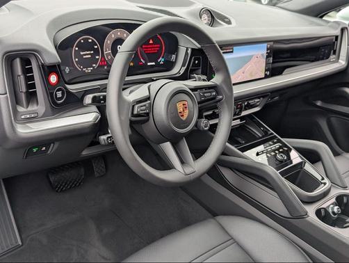 2025 Porsche Cayenne Coupe