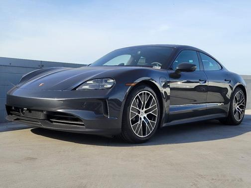 2025 Porsche Taycan 4S