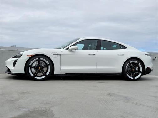 2023 Porsche Taycan 4S