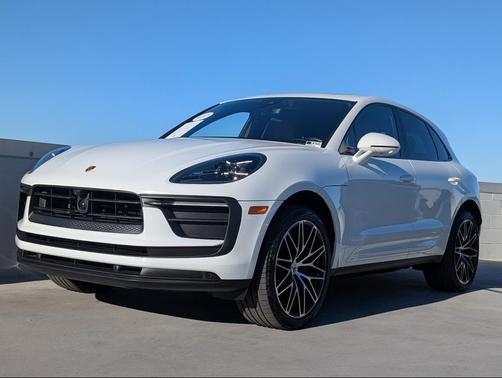 2023 Porsche Macan 