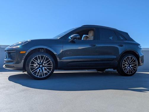 2024 Porsche Macan T