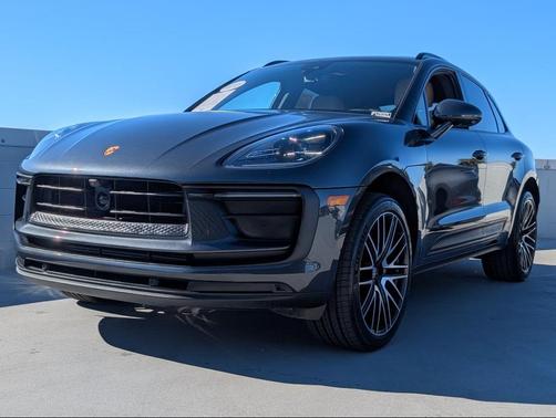 2024 Porsche Macan T