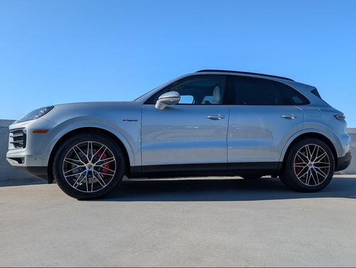 2026 Porsche Cayenne Cayenne S E-Hybrid