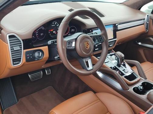 2022 Porsche Cayenne Turbo