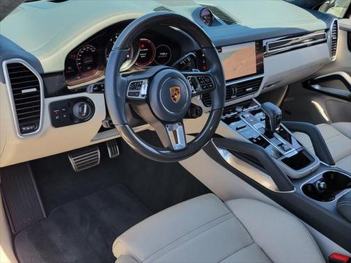 2023 Porsche Cayenne Turbo