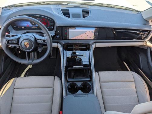 2026 Porsche Panamera 