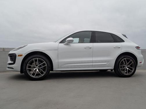 Blackmo*carraraw 2026 Porsche Macan Macan