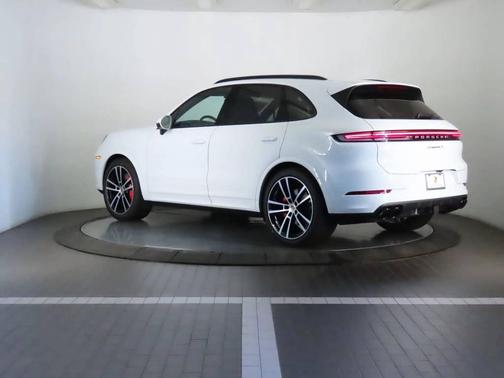 2026 Porsche Cayenne S