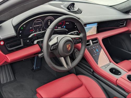 2025 Porsche Taycan GTS