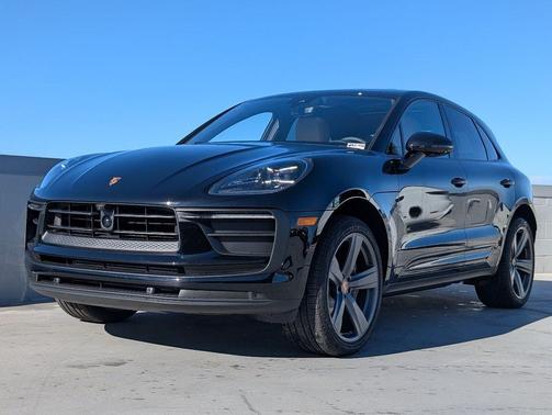 2026 Porsche Macan 