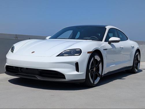 2025 Porsche Taycan 4
